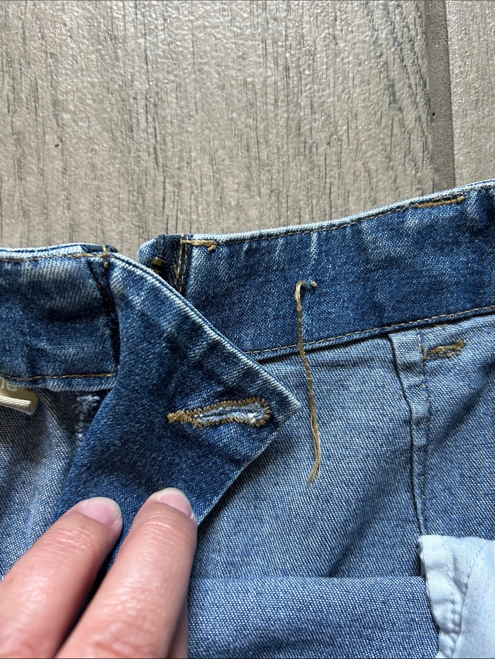 Liz Claiborne Blue Denim Pencil Skirt - Picture 3 of 6